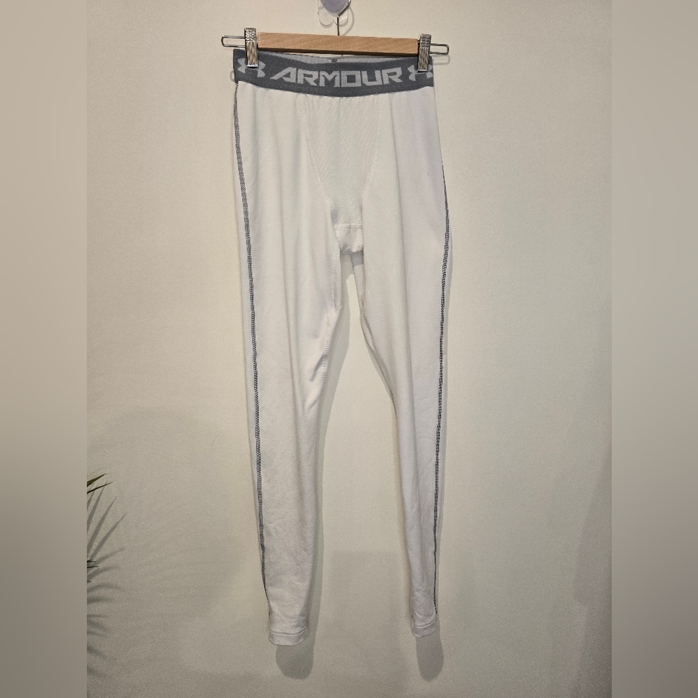 Under Armour white base layer pants size S